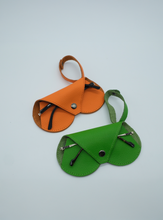 Translation missing: tr.sections.featured_product.gallery_thumbnail_alt