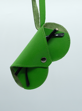 Translation missing: tr.sections.featured_product.gallery_thumbnail_alt